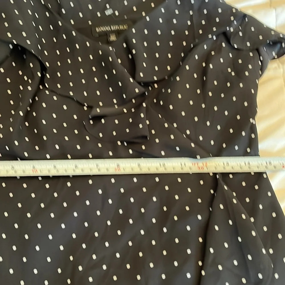 Banana Republic Polka Dot mini  ruffle dress black & white size 6 festival party - Picture 11 of 11